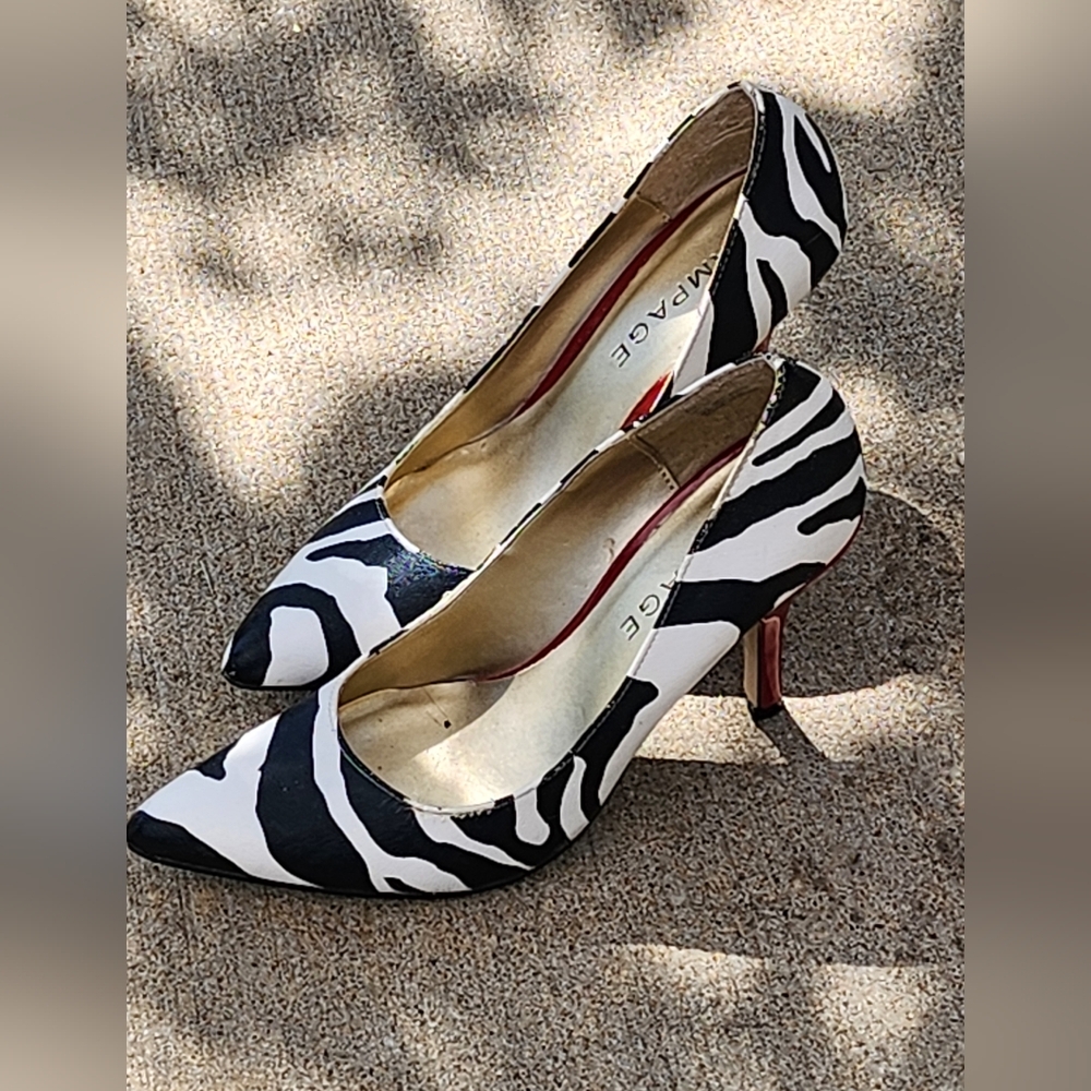 Rampage Black and White Zebra Print Heels